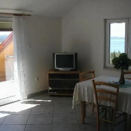 In Mit Schoener Terrasse By Interhome *